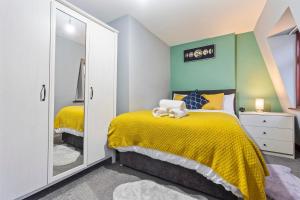 Spacious 3BR flat in Paddington and Hyde Park