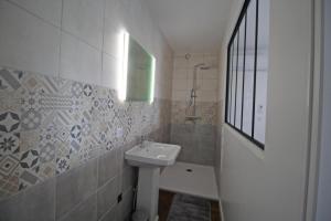 Maisons de vacances Le rucher de saint florent : photos des chambres