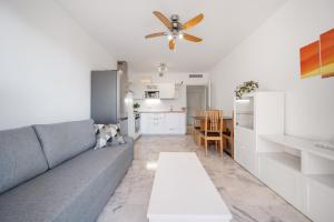 Bright 1 Bedroom Apt in Costa Nagueles RDR585