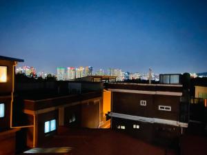 KoolJam House-Center of Seoul-Itaewon-Spacious-3min from the subway