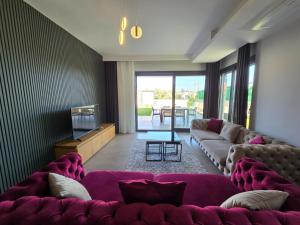 Ayayorgi süper lüks havuzlu