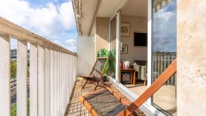 APPARTEMENT avec vue sur la Seine 10 en voiture de Paris et de la Tour Eiffel