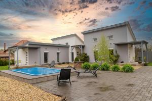 Szomszéd Apartmanok