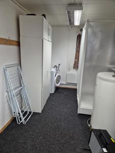 Trevligt lantligt boende i skogen