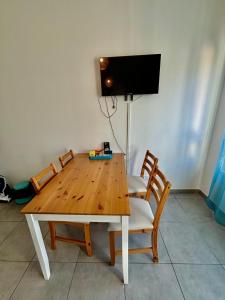 Studio neuf, Métro, Résidence protégée