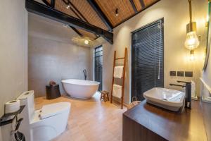 Mulu B1- New Luxury Villa in Badung with Huge Pool!