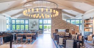 Hotels Renaissance Paris Hippodrome de St. Cloud Hotel : photos des chambres