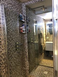 Appartements COCON AP4446 By Riviera Holiday Homes : photos des chambres