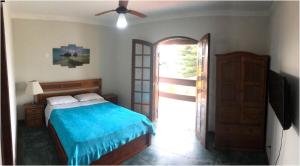 Casa duplex espaçosa a 40 metros da praia