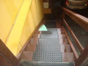 Casa duplex espaçosa a 40 metros da praia