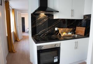 Appartements L- escale SAINT ANNE : photos des chambres