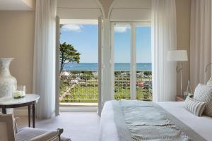 Hotels Hotel Barriere Le Royal La Baule : photos des chambres