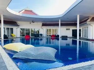 Huang Su Manor 8 皇宿8号3000平私人庄园 - Ban Nong Pru