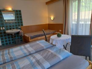 Apartment Landhaus Taxacher by Interhome