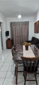 Apartamento FAMILIAR no Centro de Ubatuba