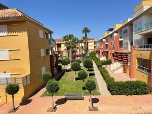 HL 012 Holiday rentals 3 Bed 2 Bath luxury apartment on HDA golf resort , Fuente Alamo , Murcia
