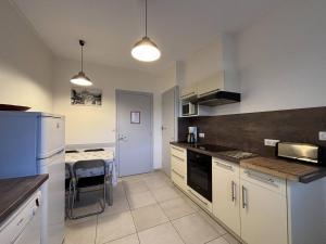 Maisons de vacances Maison confortable a Villard-de-Lans - 8 couchages, WiFi, parking gratuit, proche des pistes et du centre. - FR-1-548-5 : photos des chambres