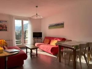 Appartement cosy, balcon sud, 2 chambres, parking gratuit à 10 min du centre et proche ski ! - FR-1-548-4 - Les Jarrands