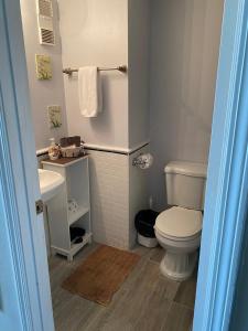 130 Direct Ocean Front 1 bedroom condo with heated pool