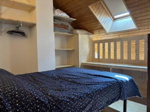 Appartements Studio mezzanine avec balcon et parking prive au coeur de Villard-de-Lans - FR-1-548-28 : photos des chambres