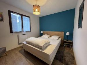 Appartements Appartement familial pour 6 personnes avec terrasse, parking gratuit et proche des navettes - FR-1-548-31 : photos des chambres