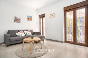 MyHouseSpain - Apartamento renovado en edificio clásico