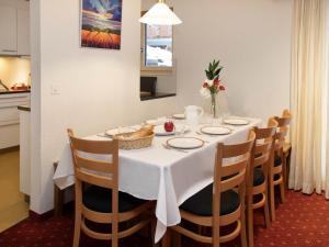 Apartment Chalet Abendrot apARTments-28 by Interhome