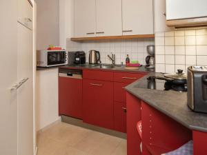 Apartment Chalet Abendrot apARTments-24 by Interhome