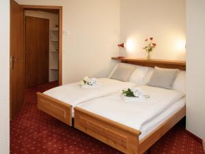 Apartment Chalet Abendrot apARTments-27 by Interhome