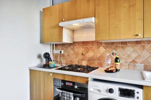 Appartements Le Classic Chic - 20min de Lyon, Balcon Ensoleille : photos des chambres