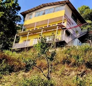 Baaro Maasa - Bhowāli