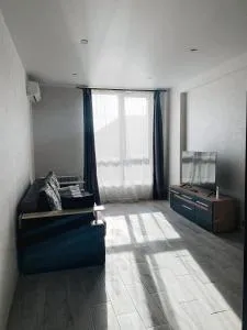 Apartmets Domovik Мира 11с кв 7 Вместительная трёхкомнатная квартира - Kolʼchyno