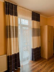 Apartments Domovik Мостова 5 кв 38