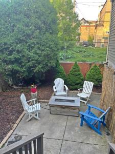 2bed Downtown House- Sleeps 6