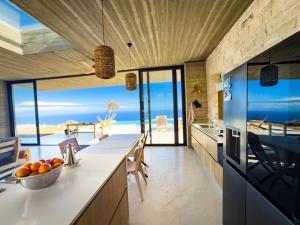 Sea view villa with private swimming pool