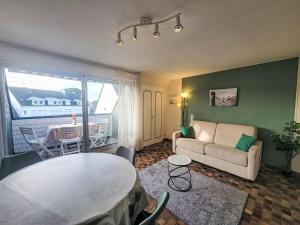 Apartment Les Embruns-1 by Interhome