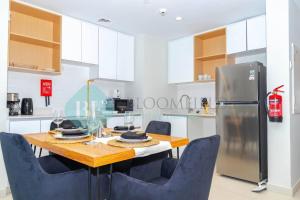 Bloomfields Modern 1br In Reflections Al Reem