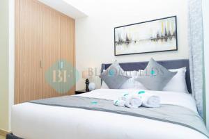 Bloomfields 1br Azizi Riviera Meydan