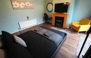 Detached Homestay - Super, King & Double Rooms - Leyland, Preston, Chorley, Lancashire