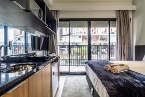 BAR408 Perto de tudo, Frei Caneca e Sírio Libanes!