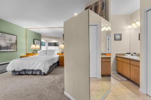 Mt Bachelor Condo King Suite