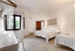 Triple Room room in Hotel Villa Mediterranea