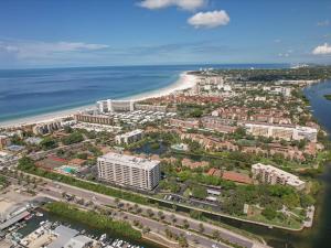 Esquina Paraiso on Siesta Key