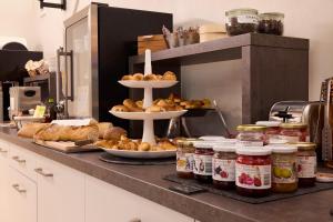 Hotels Hotel Eco - A75 : photos des chambres