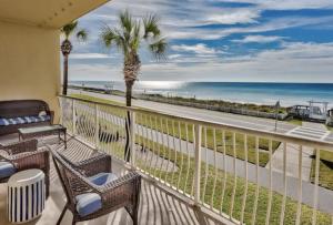 Bodacious Beach Retreat Condo in Destin