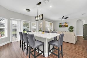 Dreamy 6 Bedroom Villa in Orlando6495