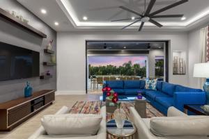 6 Bedroom Villa Retreat in Orlando6524