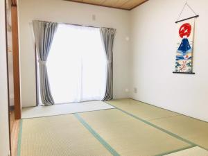 桜並木と航空公園の近くにある閑静なお部屋 最大5名 t10