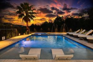 Charming Villa with Pool in Orlando6549