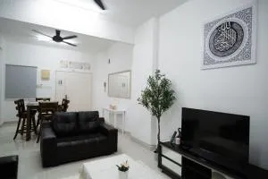Melati Homestay - Chabang Tiga
